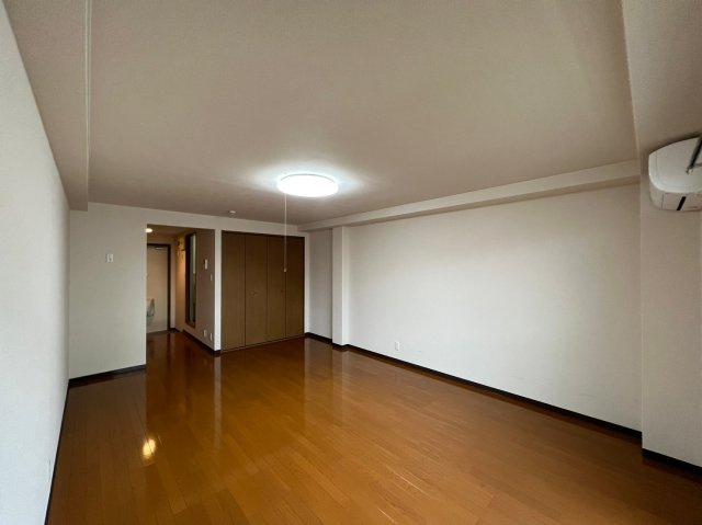 コーポ論地　No.2の洋室