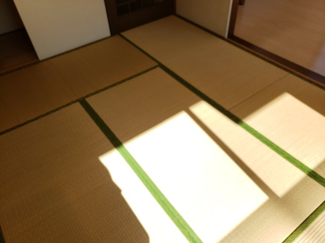 クレセントパレスの和室