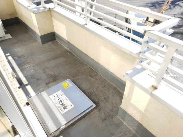 クレセントパレスのバルコニー