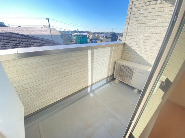 【バルコニー】