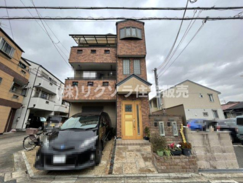大日町4丁目　中古一戸建ての外観|新しい生活にいかがでしょうか？外観はお住まいの顔になります。こだわりたいポイントですね。外壁塗装や屋根塗装のご相談も承っております。
■現地内覧・資金計画相談・住宅ローン相談もお問合せ受付中■