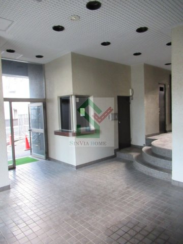 KODAヒルズ武蔵関のロビー