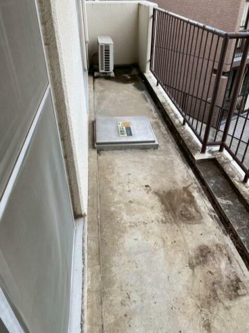 KODAヒルズ武蔵関のバルコニー