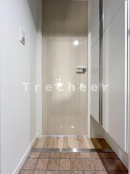 アーバンステージ本駒込の玄関