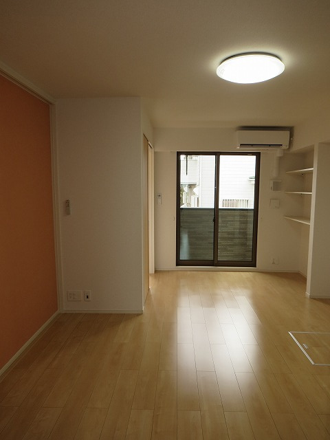 メゾン・フランの寝室|居室・リビング