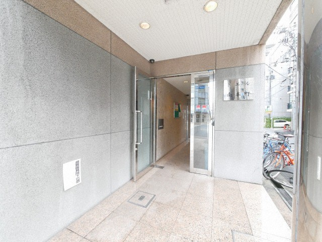 ドエル南本町のロビー