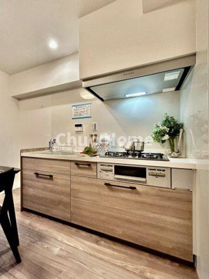 【キッチン】 | ダイカンプラザ上野上野Ⅱ | ワイドで収納豊富なシステムキッチン