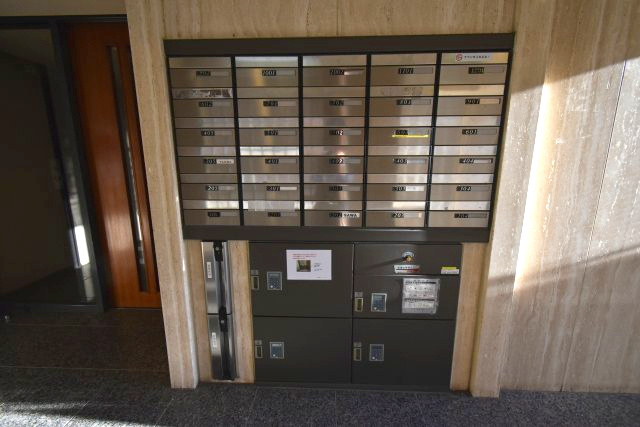 ビバリーホームズ松濤の設備|宅配ボックスもございます。