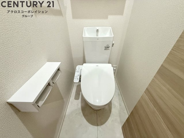 バストイレ別でオススメ☆温水洗浄便座付き