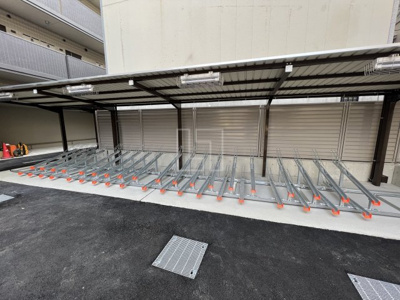 【その他共用部分】 | Quintet NAMBA | Quintet NAMBA　駐輪場