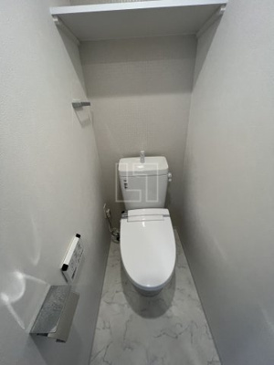 【トイレ】 | Quintet NAMBA | レジュールアッシュNAMBA　温水洗浄便座