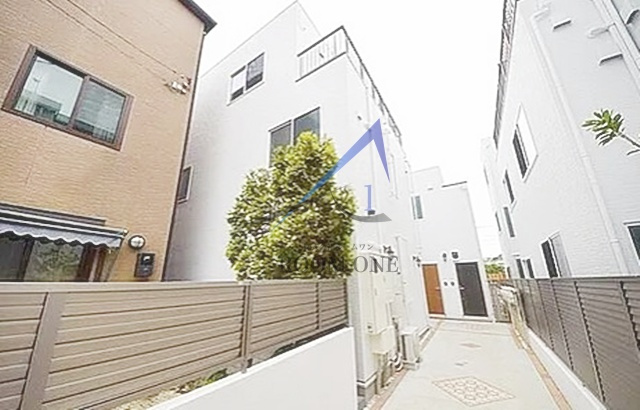 ミハス経堂ノルテのエントランス|エントランスです。