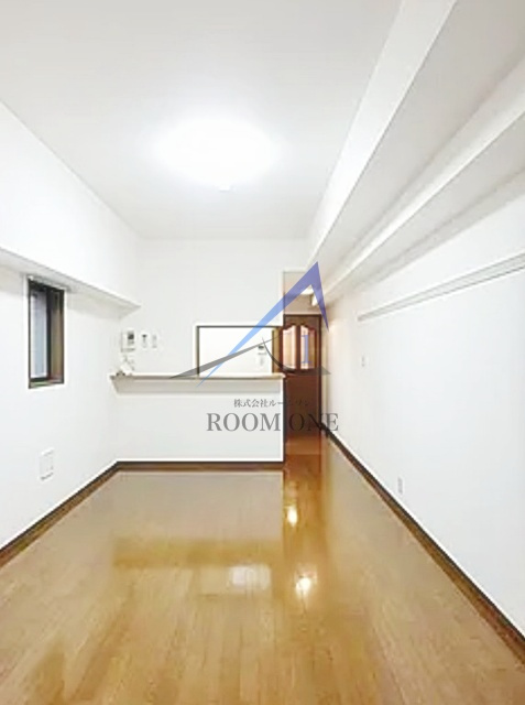 ベスト伊勢佐木長者町の居間・リビング|洋室のお部屋です。