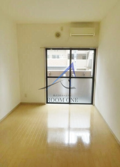 Ｍａｊｏｒ　Ｌａｎｄ　横濱鶴見の居間・リビング|洋室のお部屋です。