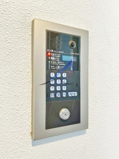 プラスパ鶴見のセキュリティ|オートロックです。