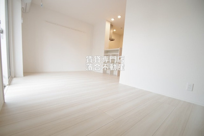 【居間・リビング】 | TKM-Ⅱ | ゆったりとした清潔感のあるリビング