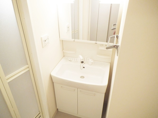 セリシエ赤羽の洗面所|独立洗面台です！