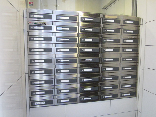 ＬＡ．ＸＥＢＥＣ東十条のその他共用部分|ポストも綺麗ですよ。