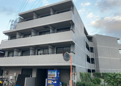 【現況写真】 | メゾン・ド・オンブラージュ | 景色重視でお家選ぶをするとスーパーが遠い！学校が遠い！など生活をするうえで利便性で困ることもあります。まず一度現地を見学する際に、周辺の施設などがあるかを確認し、暮らし始めた後のことを想像しましょう。