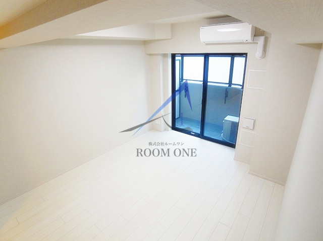 ユリカロゼ北綾瀬の外観