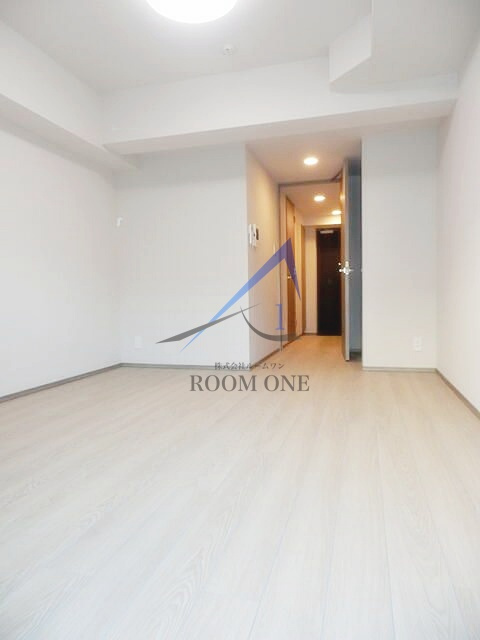 ユリカロゼ北綾瀬の居間・リビング|洋室のお部屋です。