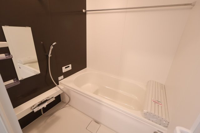 《仲介手数料無料》岩槻区本丸１丁目21-7(全1戸)新築一戸建てケイアイ クラフト ピットの浴室