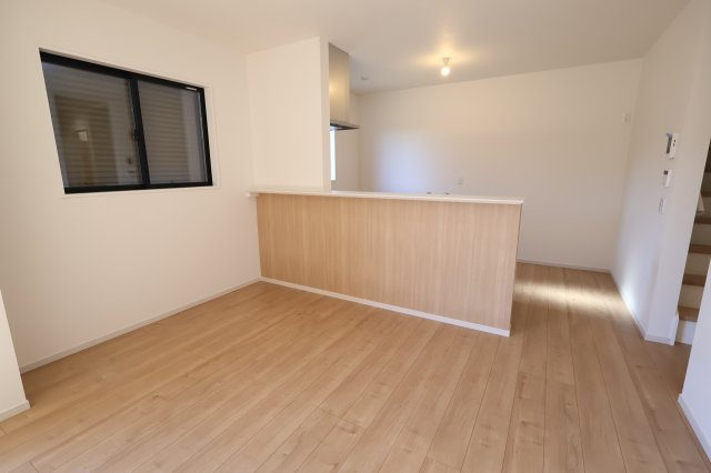 《仲介手数料無料》岩槻区本丸１丁目21-7(全1戸)新築一戸建てケイアイ クラフト ピットのキッチン