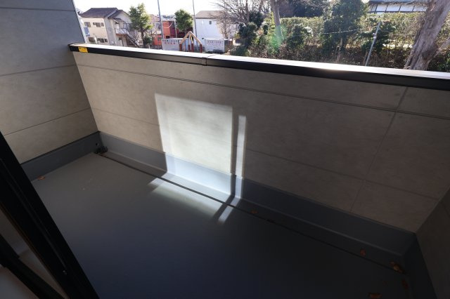 《仲介手数料無料》岩槻区本丸１丁目21-7(全1戸)新築一戸建てケイアイ クラフト ピットのバルコニー