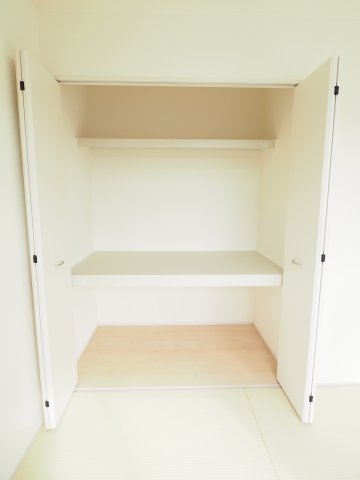 【収納】 | Livele Garden.S　蓬莱町６丁目第２　１号棟 | ★内覧予約で新米4kg★