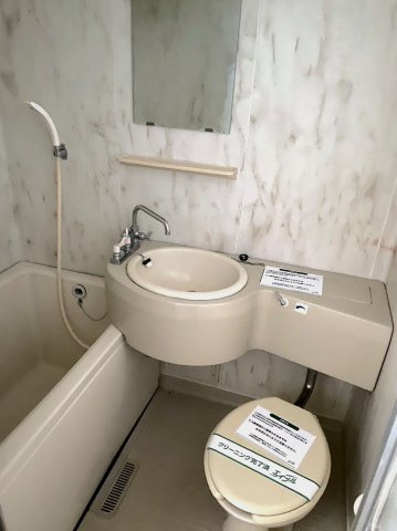 スカイハイツの浴室|日々の疲れを癒すお風呂付です