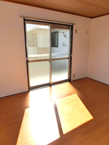 柏ハイツの内装|内装は落ち着いています