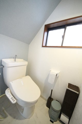 ぬこハウス相模原のトイレ|女性には嬉しいウォシュレット付きトイレ。
