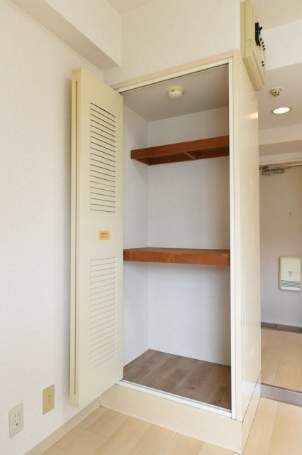 スカイコート西横浜の収納|小物を収納するのに便利です