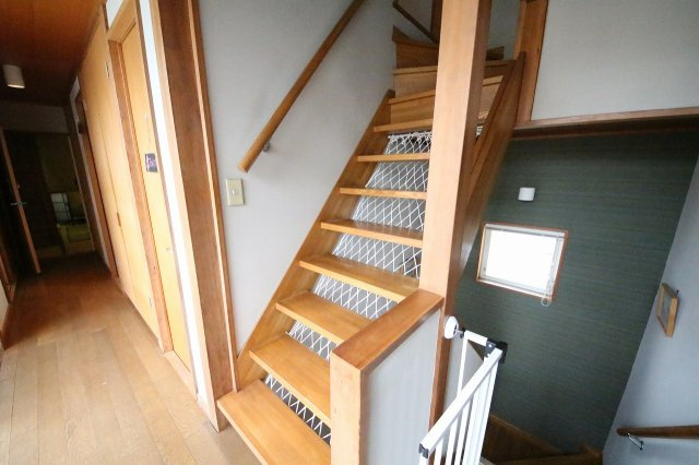 わんにゃんハウス祖師谷のその他共用部分|共有のベランダで洗濯物を干すこともできます。