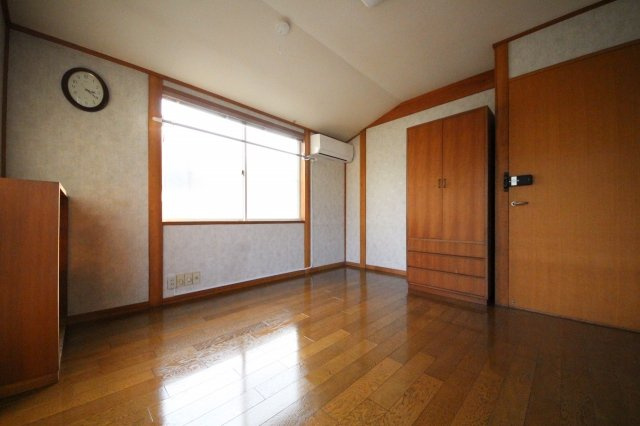 わんにゃんハウス祖師谷の洋室