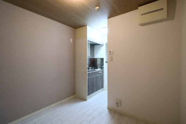 セザール御嶽山の居間・リビング|居間です