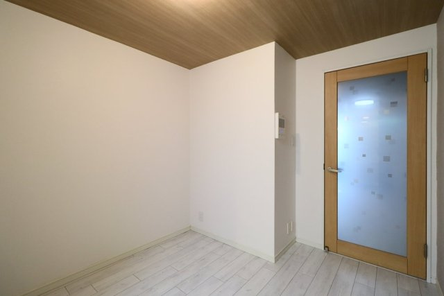 セザール御嶽山の居間・リビング|ゆったり過ごせるリビングです