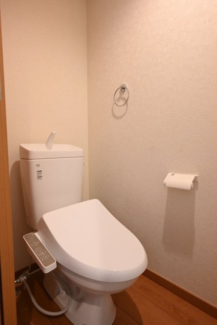 エメロード江古田のトイレ|落ち着いたトイレです