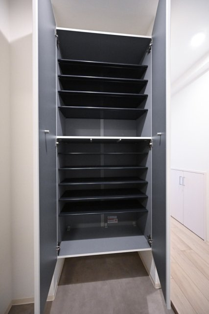 フェリデンシア御嶽山の収納|靴入