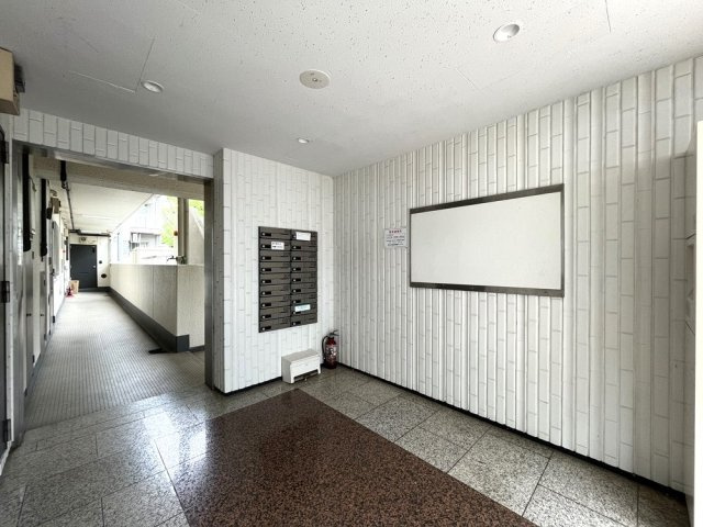 リシェル氷川台のエントランス|毎日通るエントランスはこのようになっています