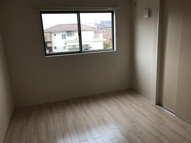 フルール・ド・スリジェの内装|洋室