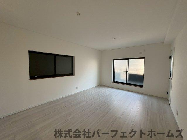 【居間・リビング】の画像