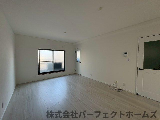 【居間・リビング】の画像