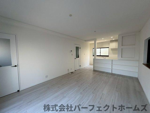 【居間・リビング】の画像