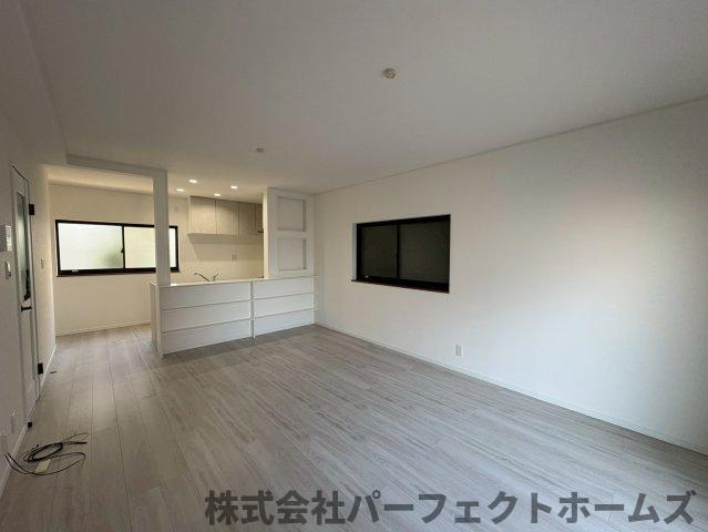 【居間・リビング】の画像