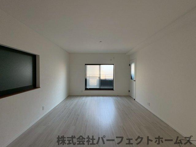 【居間・リビング】の画像