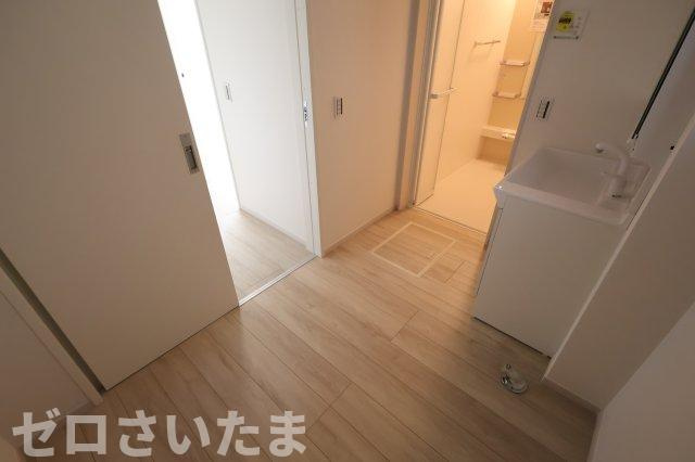 《仲介手数料無料》桜区南元宿１丁目1-41新築一戸建てケイアイ クラフト ピットのランドリースペース