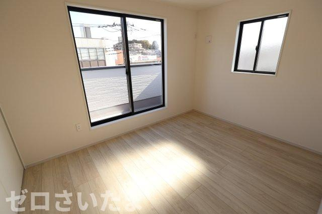 《仲介手数料無料》桜区南元宿１丁目1-41新築一戸建てケイアイ クラフト ピットの洋室