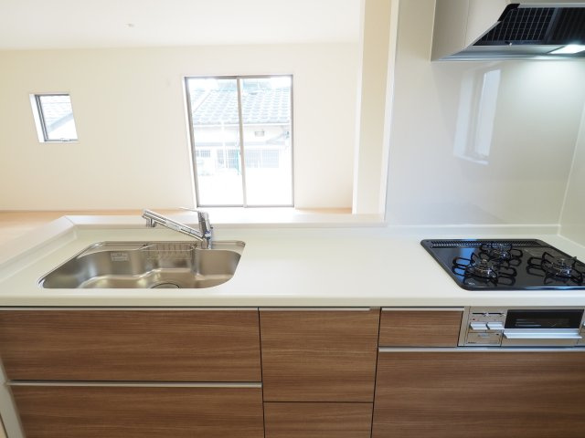 【キッチン】 | Livele Garden.S　蓬莱町６丁目第２　２号棟 | ★内覧予約で新米4kg★