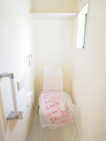 【トイレ】 | Livele Garden.S　蓬莱町６丁目第２　２号棟 | ★内覧予約で新米4kg★